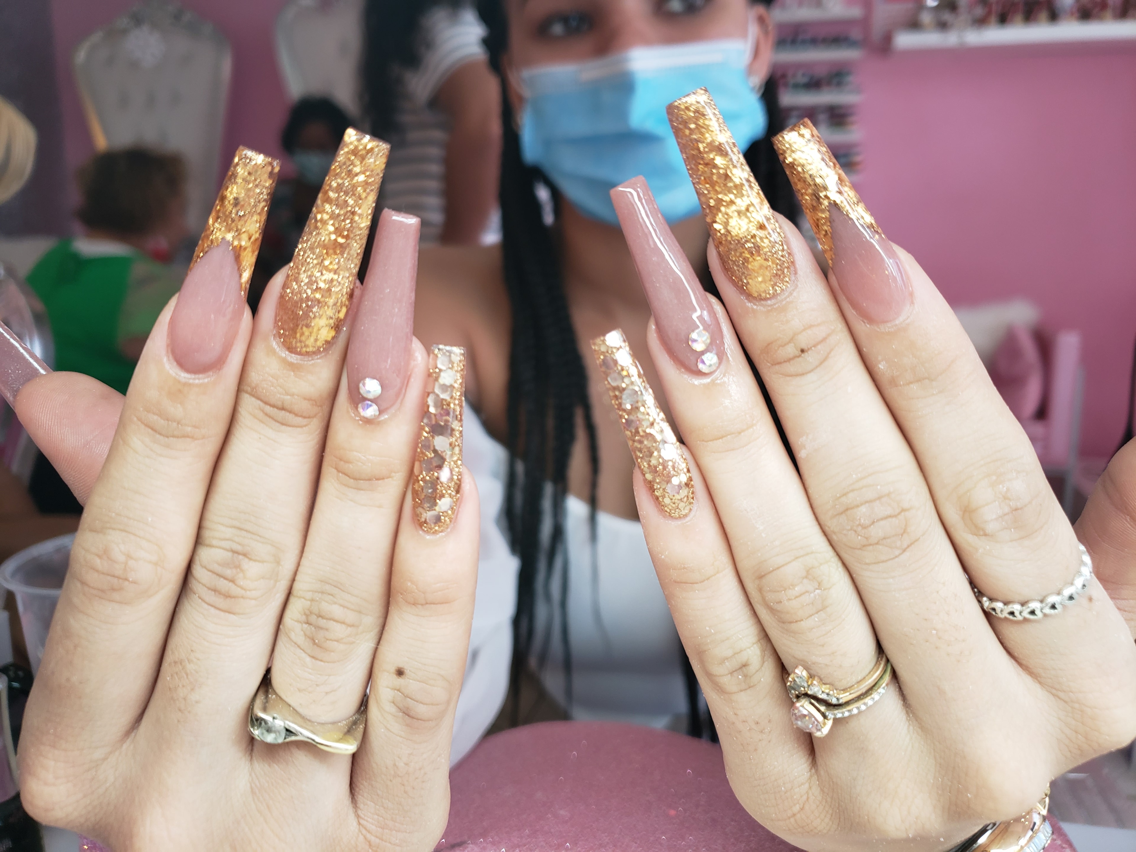 Dynailsty nail art