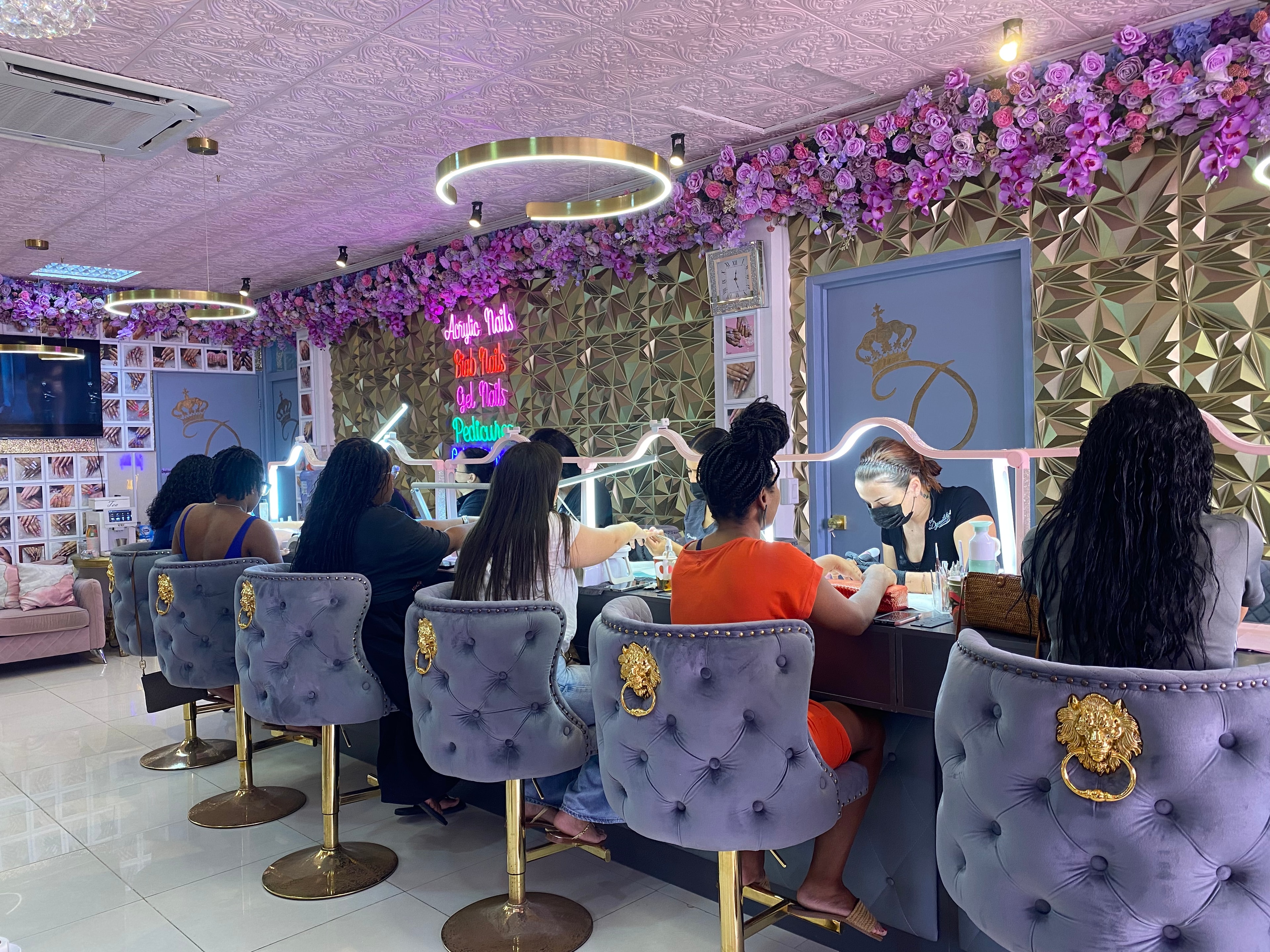 Dynailsty salon